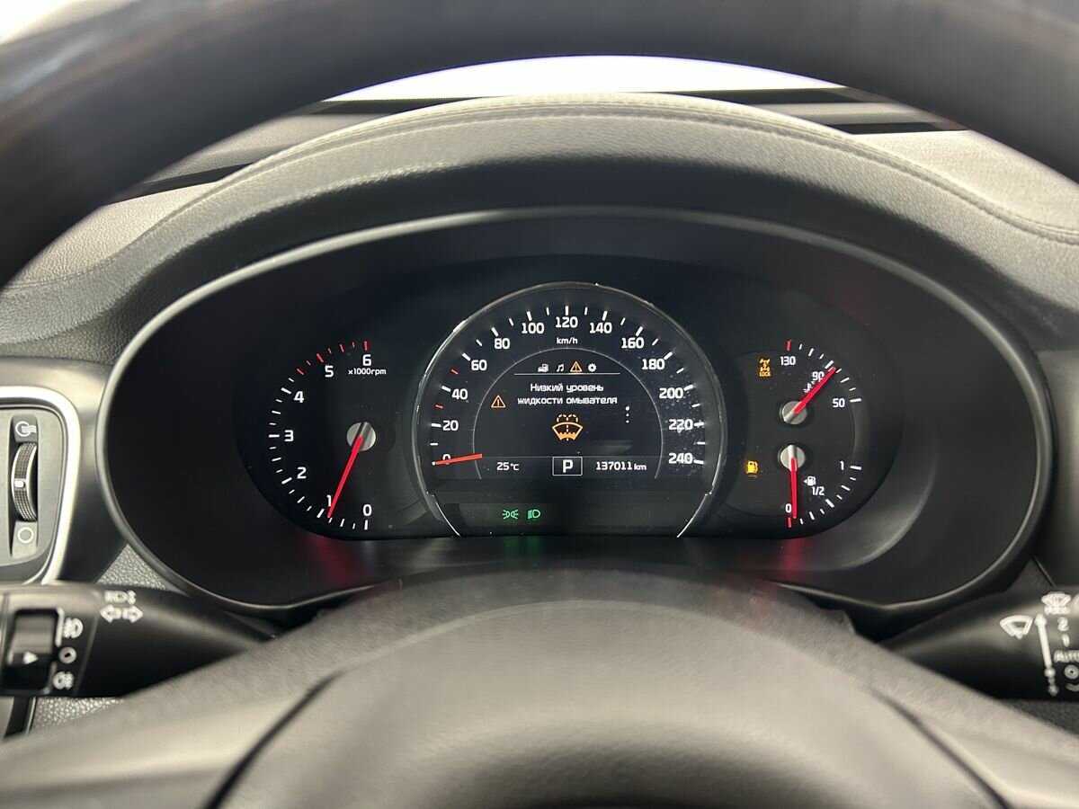 Б/У Киа Соренто 2017 года. Фото: #10