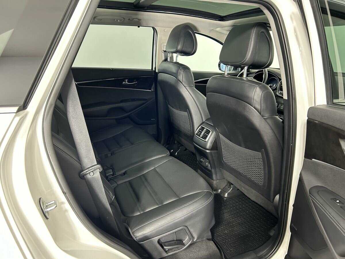 Б/У Киа Соренто 2017 года. Фото: #16