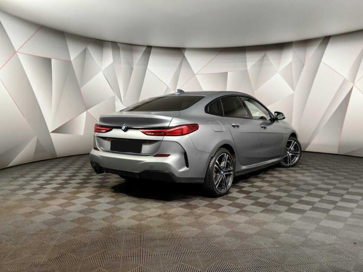 Б/У БМВ 2 серии 2021 года. Фото: #1