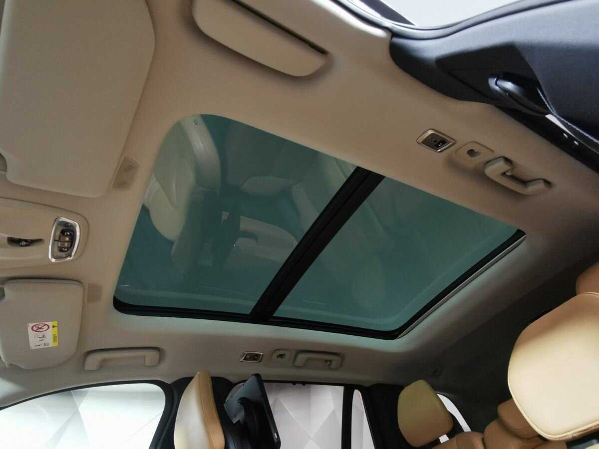 Б/У Вольво ИксЦ90 2015 года. Фото: #21