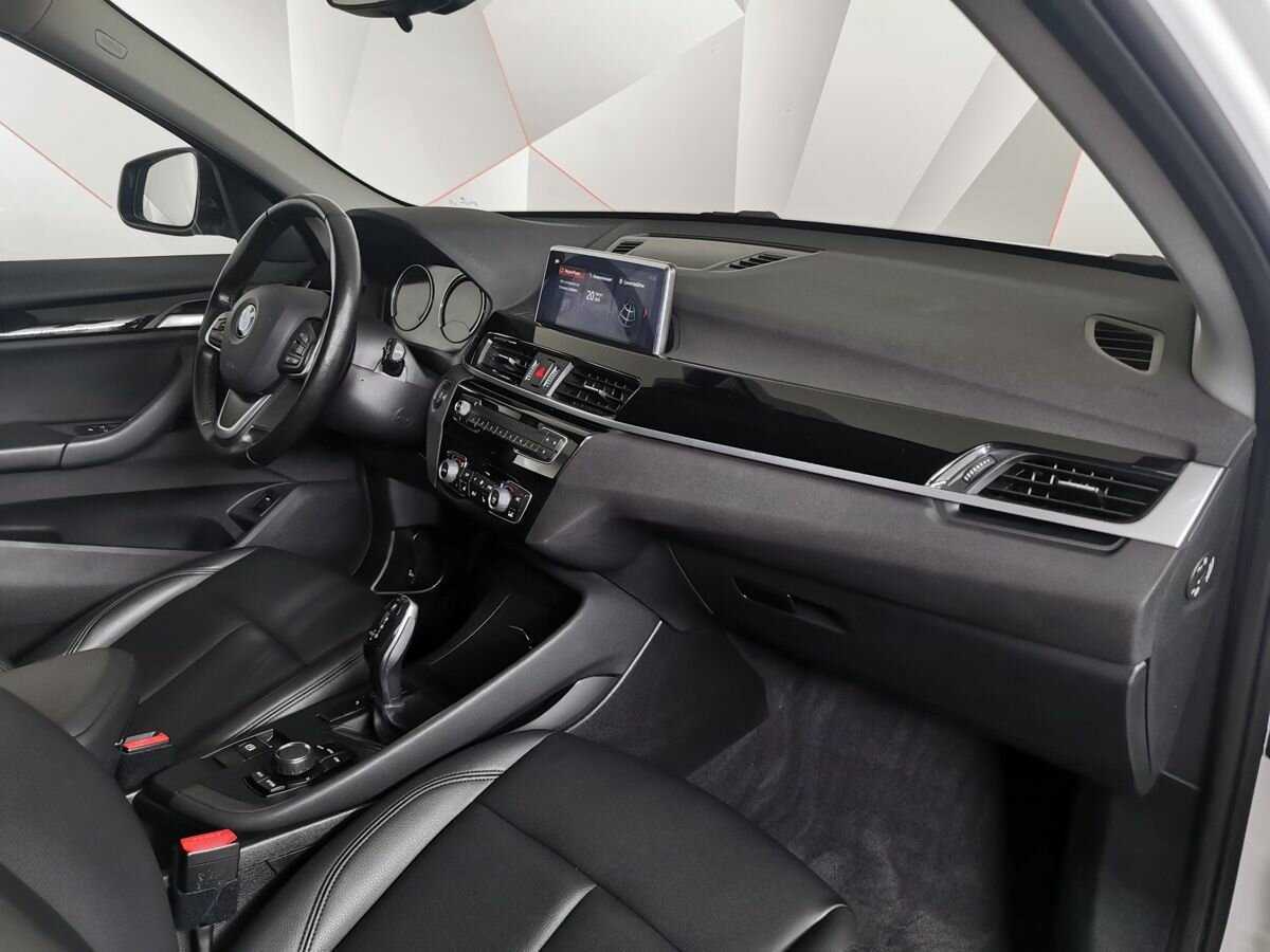 Б/У БМВ Икс1 2020 года. Фото: #8