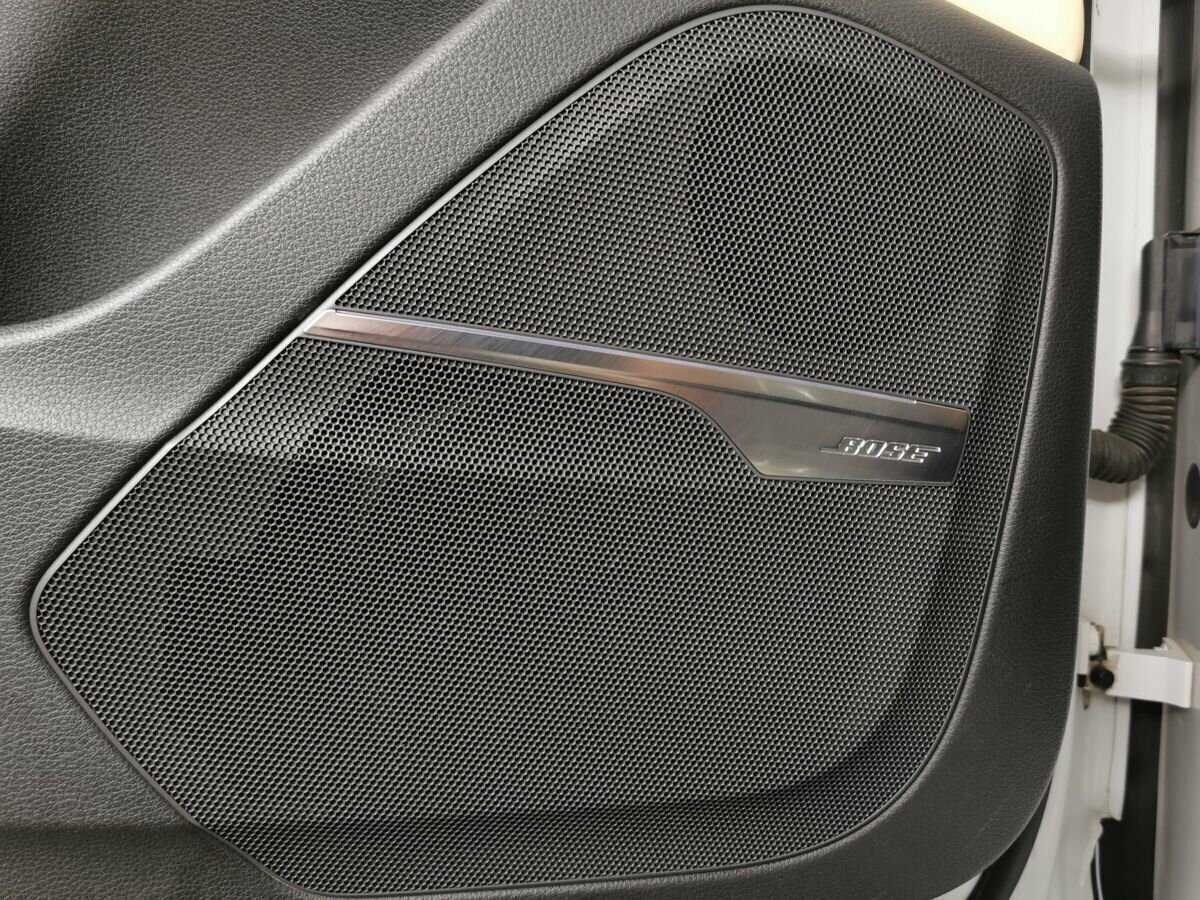 Б/У Ауди К7 2017 года. Фото: #17