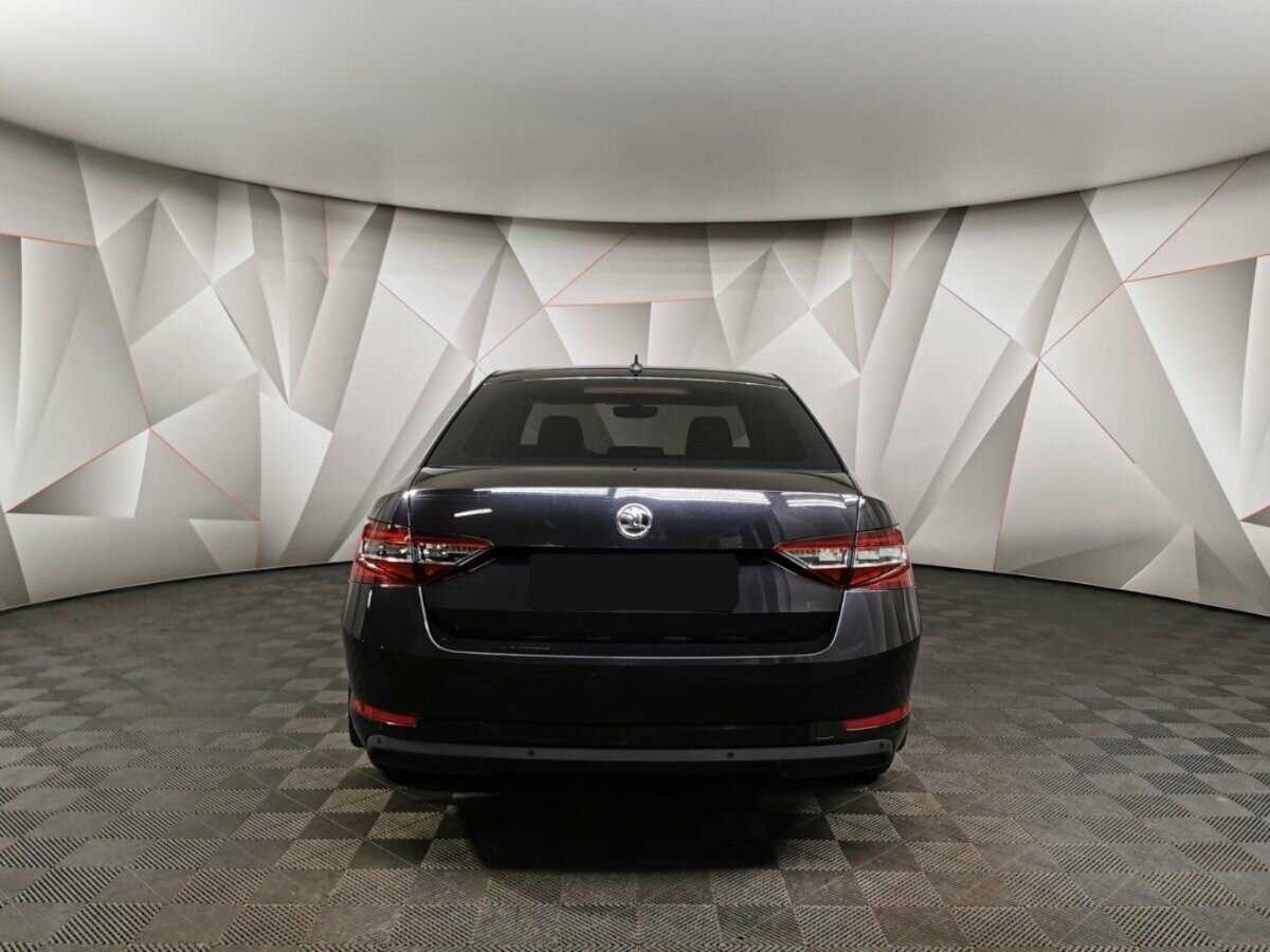 Б/У Шкода Суперб 2017 года. Фото: #7