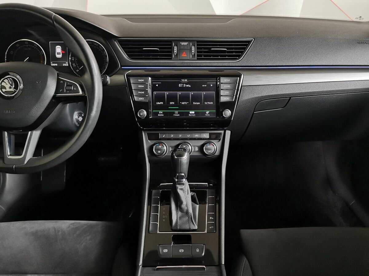 Б/У Шкода Суперб 2017 года. Фото: #10