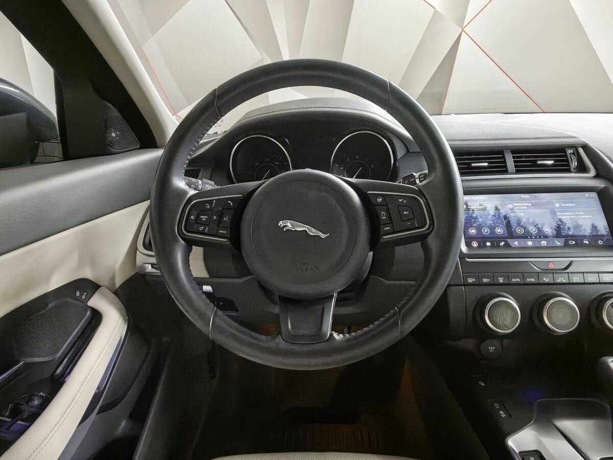 Б/У Ягуар Е-Пэйс 2019 года. Фото: #14