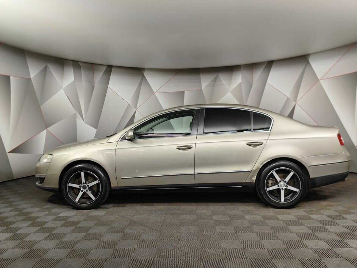 Б/У Фольксваген Пассат 2008 года. Фото: #4