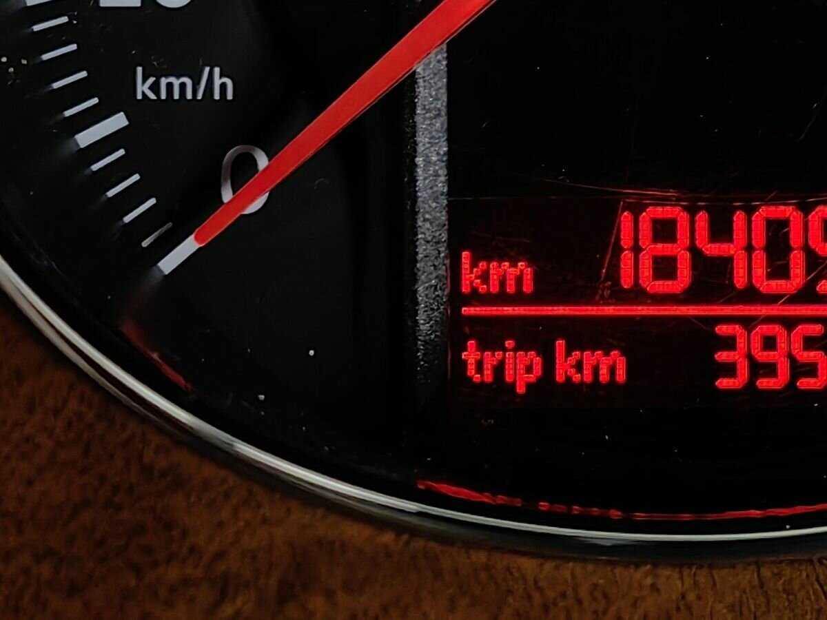 Б/У Фольксваген Пассат 2008 года. Фото: #15