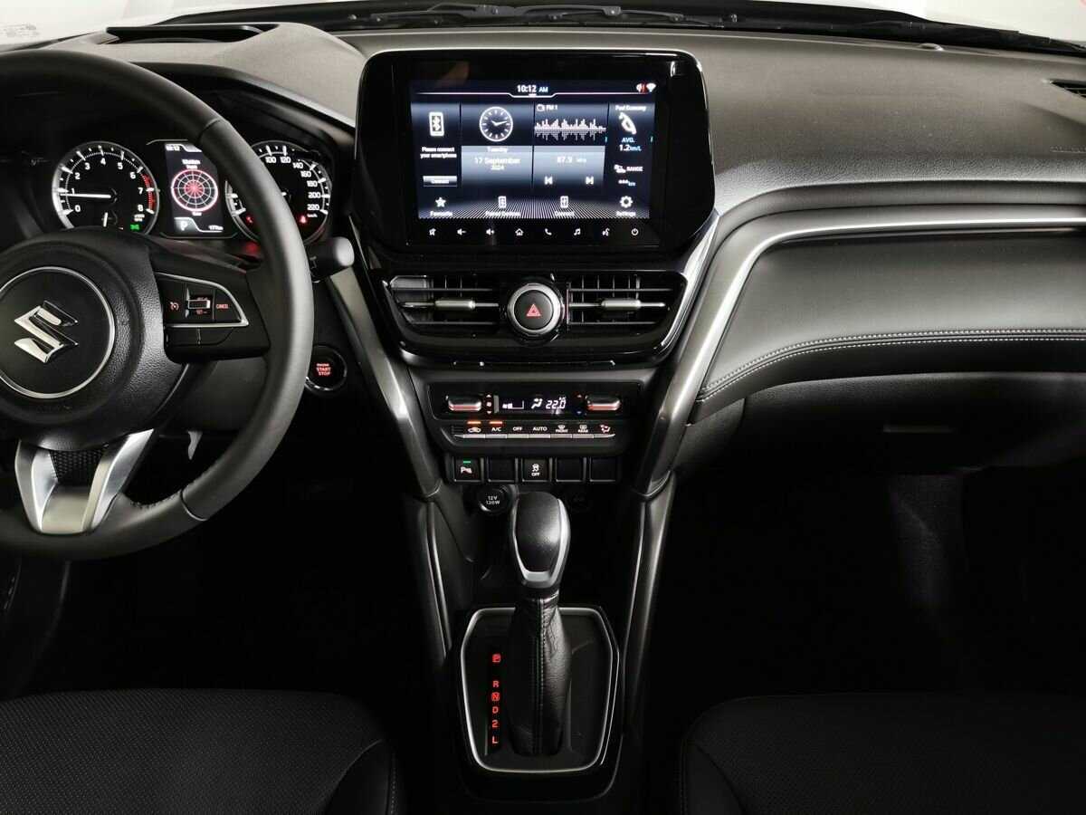 Б/У Сузуки Гранд Витара 2022 года. Фото: #10