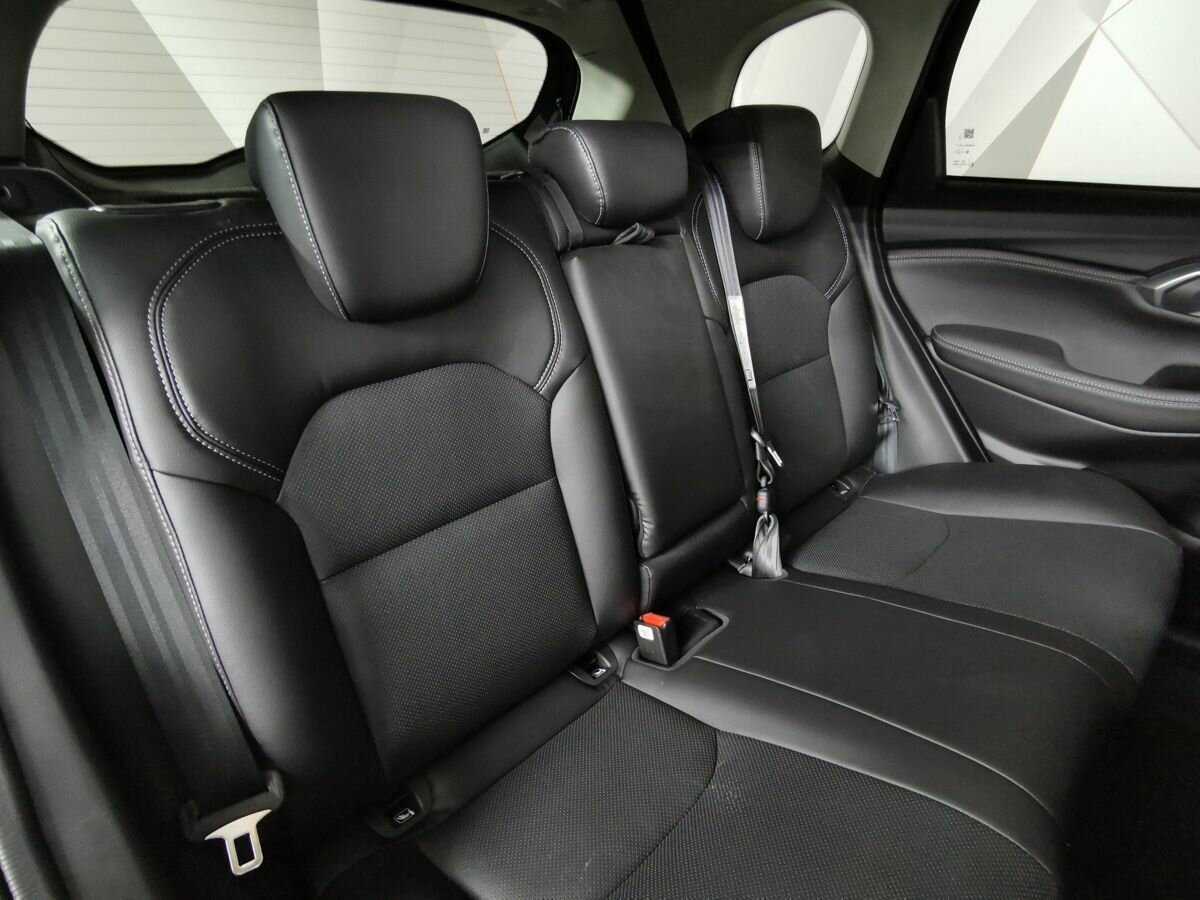 Б/У Сузуки Гранд Витара 2022 года. Фото: #12