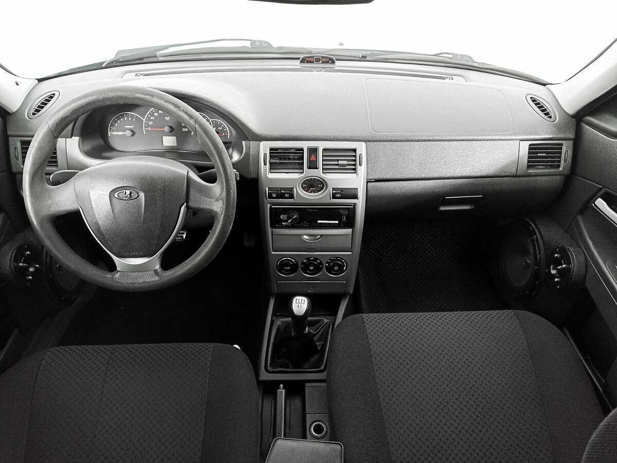 Б/У Лада (ВАЗ) Приора 2012 года. Фото: #11