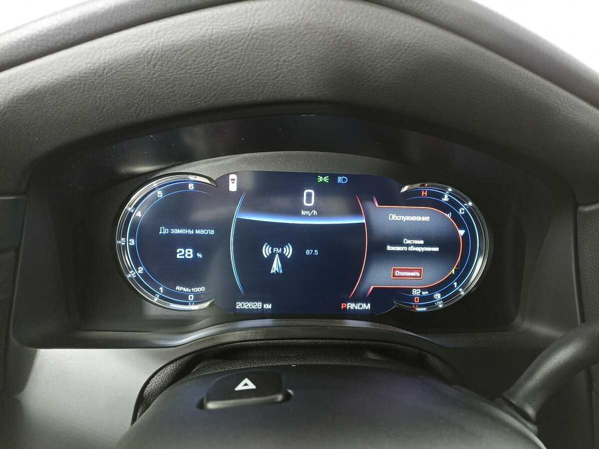 Б/У Кадиллак Эскалэйд 2016 года. Фото: #10