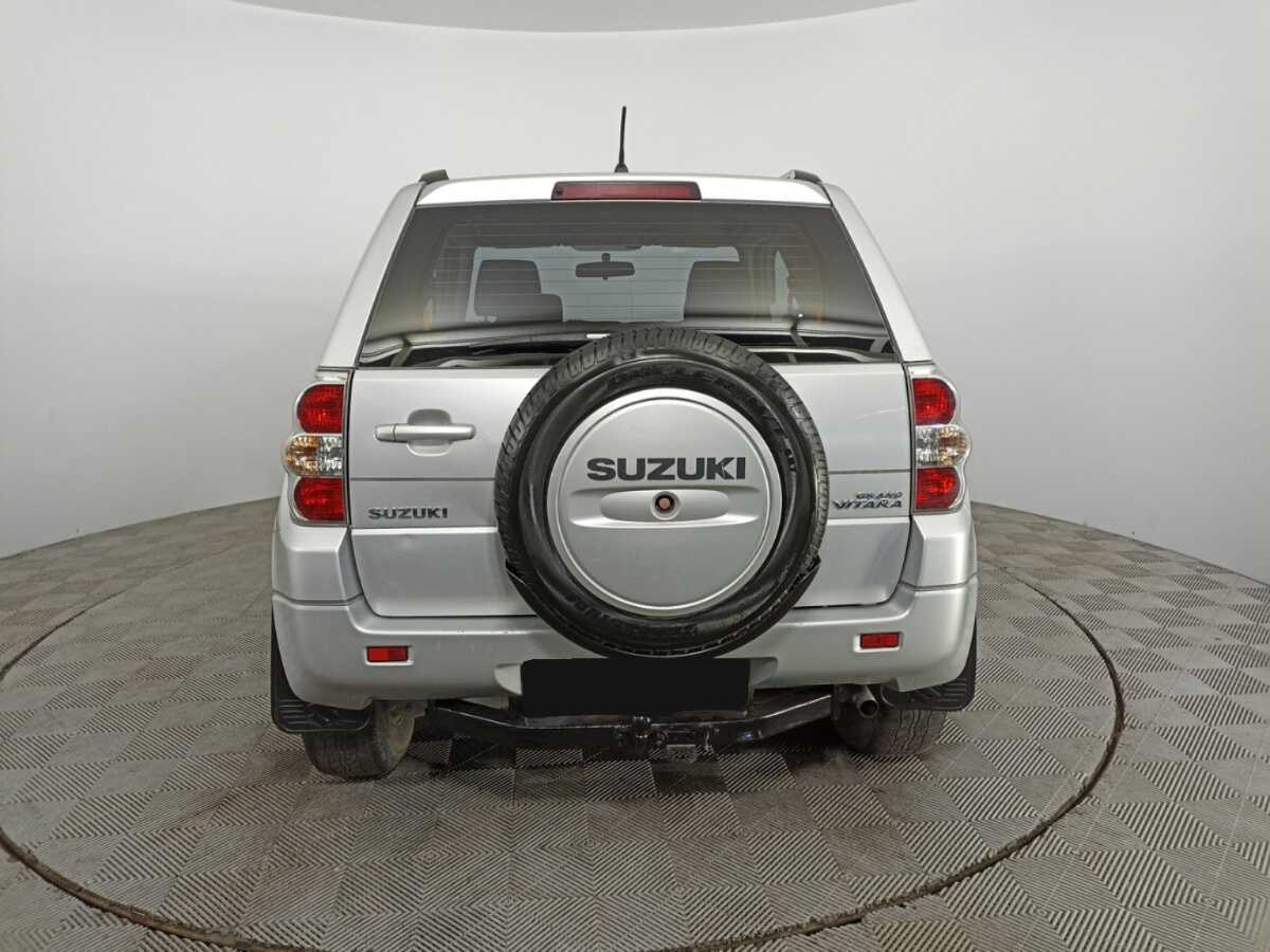 Б/У Сузуки Гранд Витара 2008 года. Фото: #4