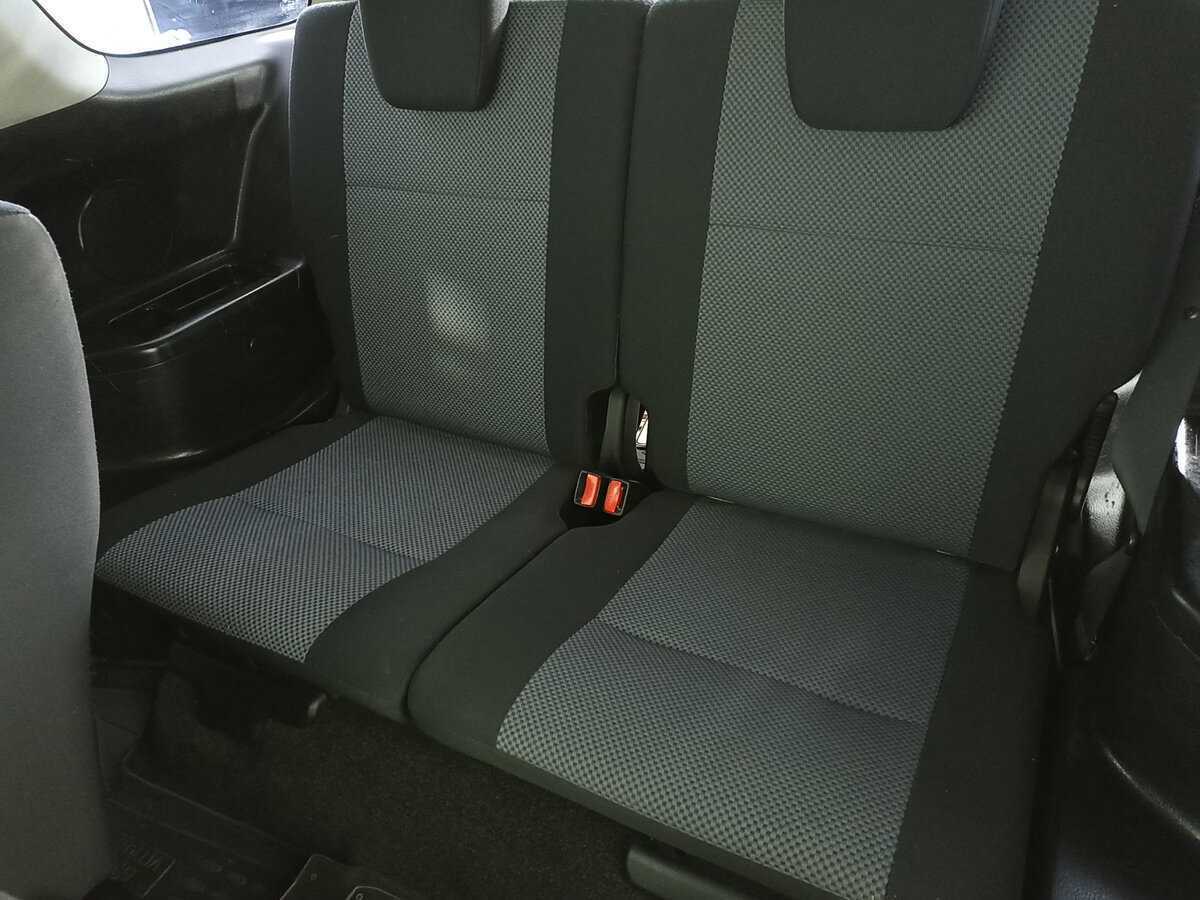 Б/У Сузуки Гранд Витара 2008 года. Фото: #7