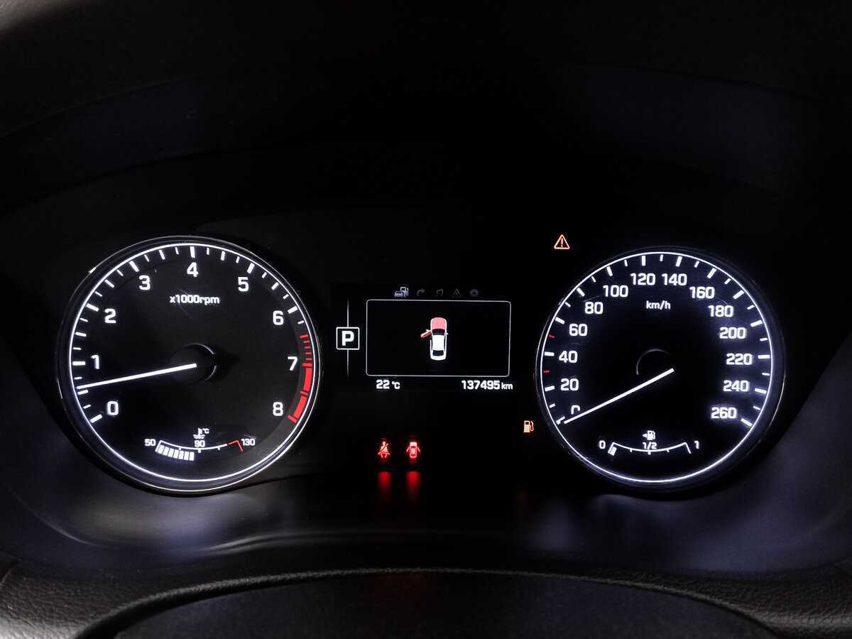 Б/У Хендай Генезис 2016 года. Фото: #10