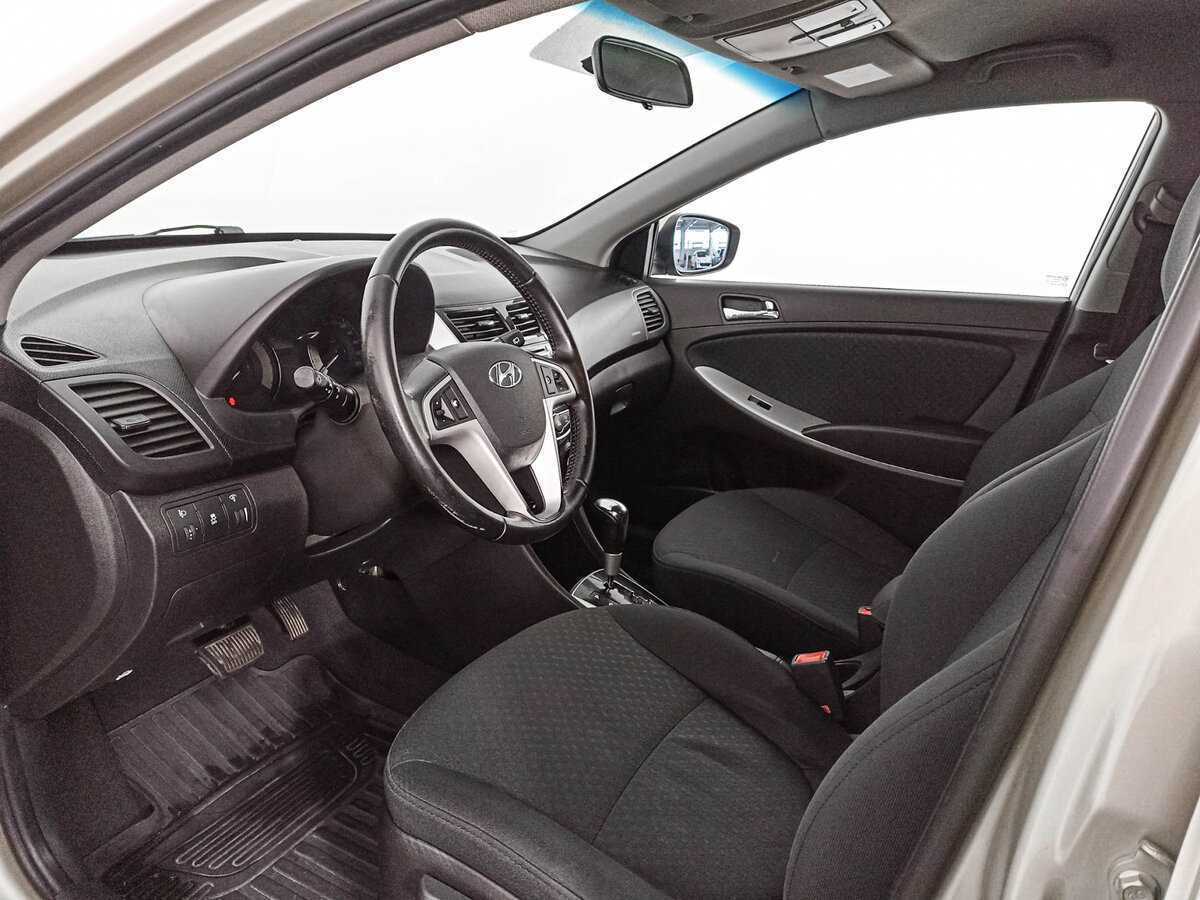 Б/У Хендай Солярис 2012 года. Фото: #13