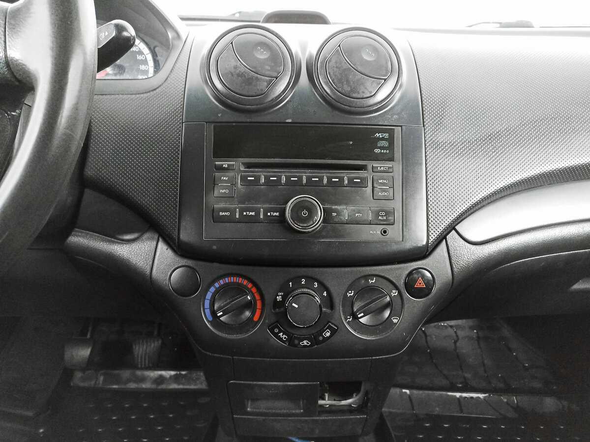 Б/У Шевроле Авео 2008 года. Фото: #12