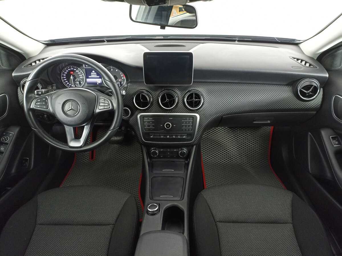 Б/У Мерседес-Бенц ГЛА 2016 года. Фото: #10