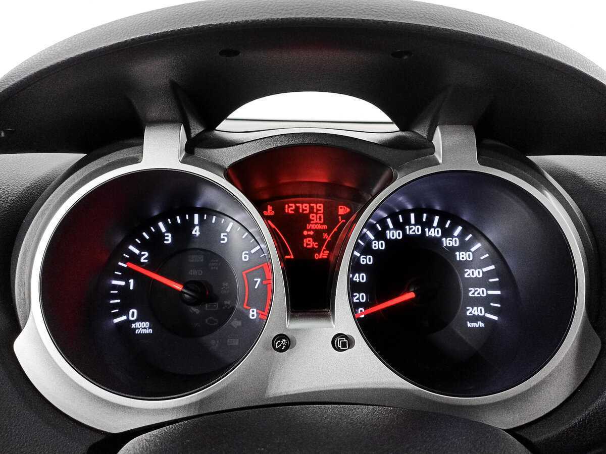 Б/У Ниссан Жук 2011 года. Фото: #8