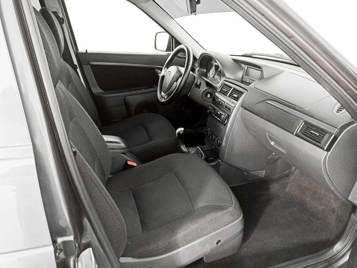 Б/У Лада (ВАЗ) Приора 2015 года. Фото: #7