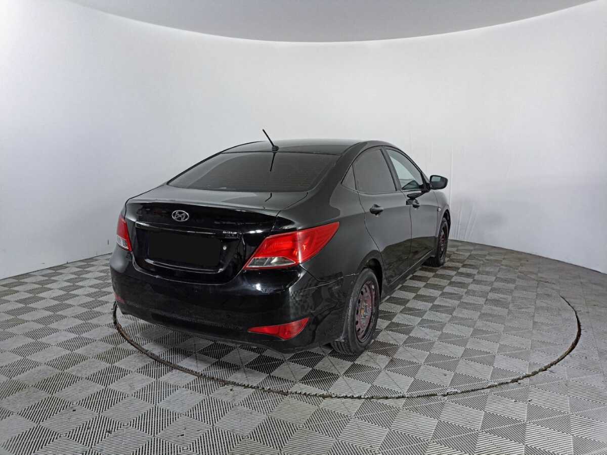 Б/У Хендай Солярис 2015 года. Фото: #4