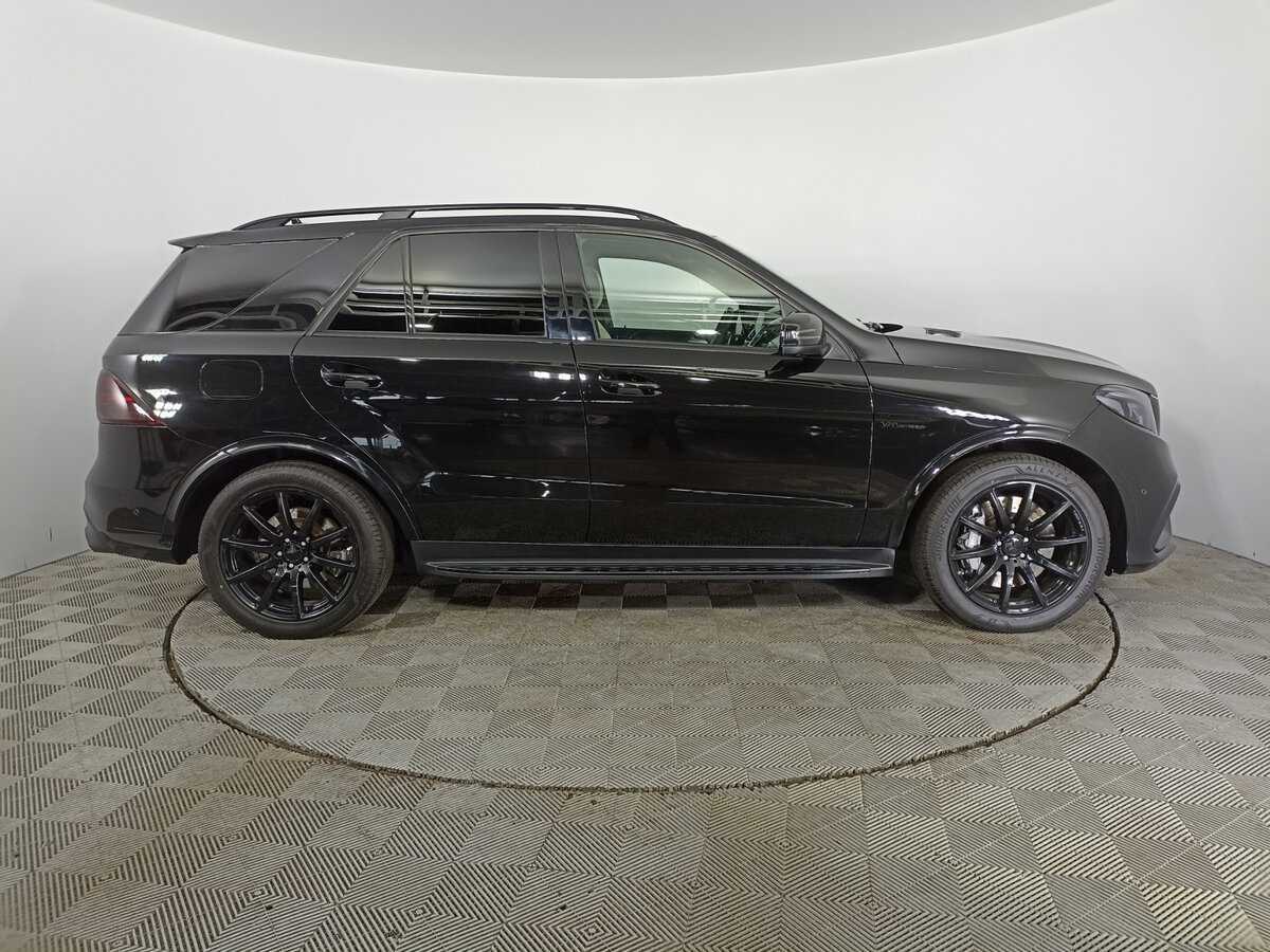 Б/У Мерседес-Бенц ГЛЕ АМГ 2017 года. Фото: #3