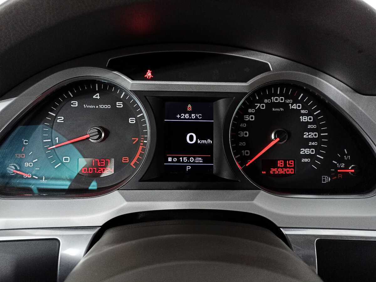 Б/У Ауди А6 2010 года. Фото: #10