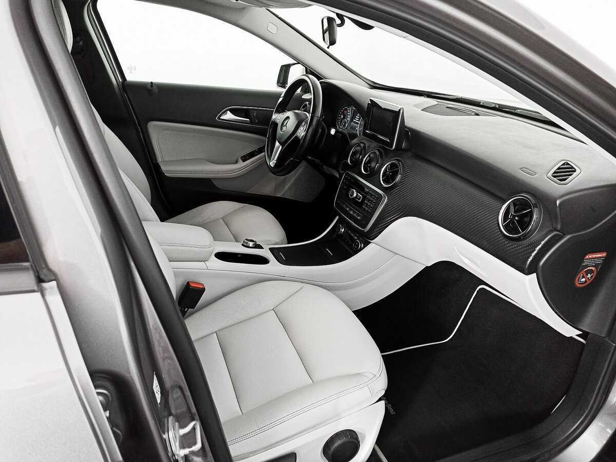 Б/У Мерседес-Бенц ГЛА 2015 года. Фото: #8