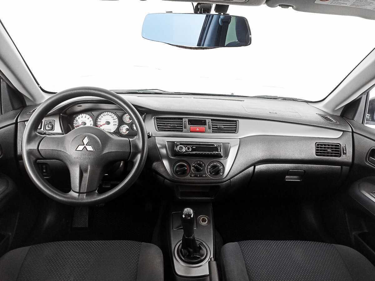 Б/У Митсубиши Лансер 2007 года. Фото: #9