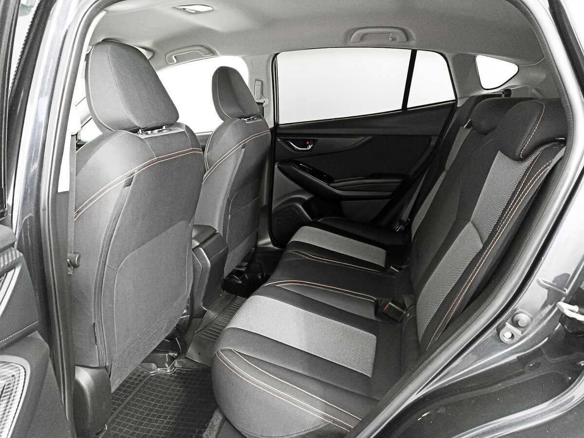 Б/У Субару ИксВи 2018 года. Фото: #9