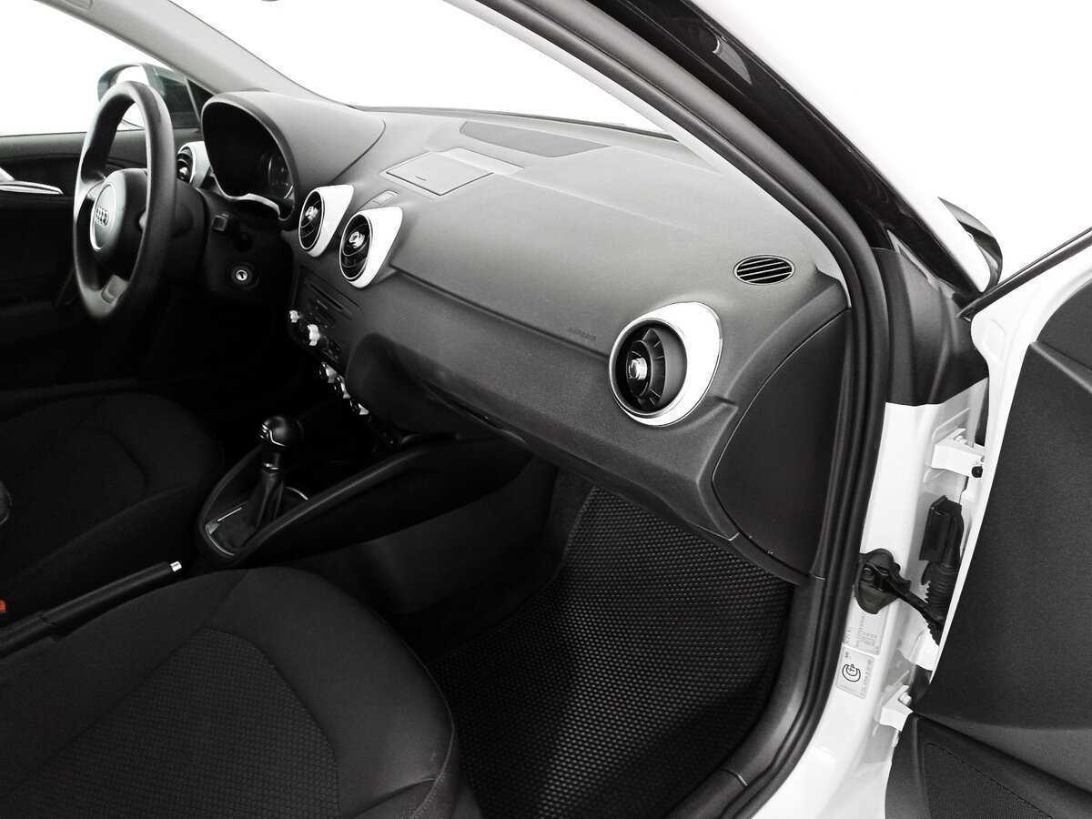 Б/У Ауди А1 2014 года. Фото: #8