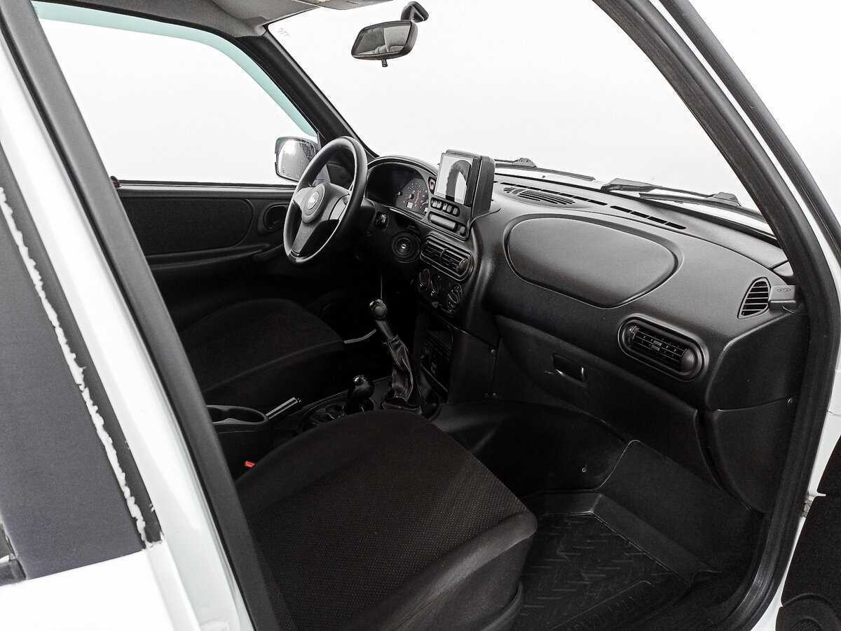 Б/У Шевроле Нива 2015 года. Фото: #6