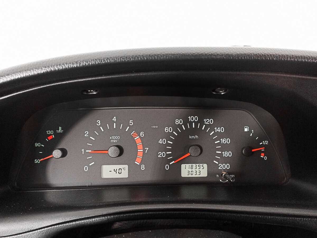 Б/У Шевроле Нива 2015 года. Фото: #8