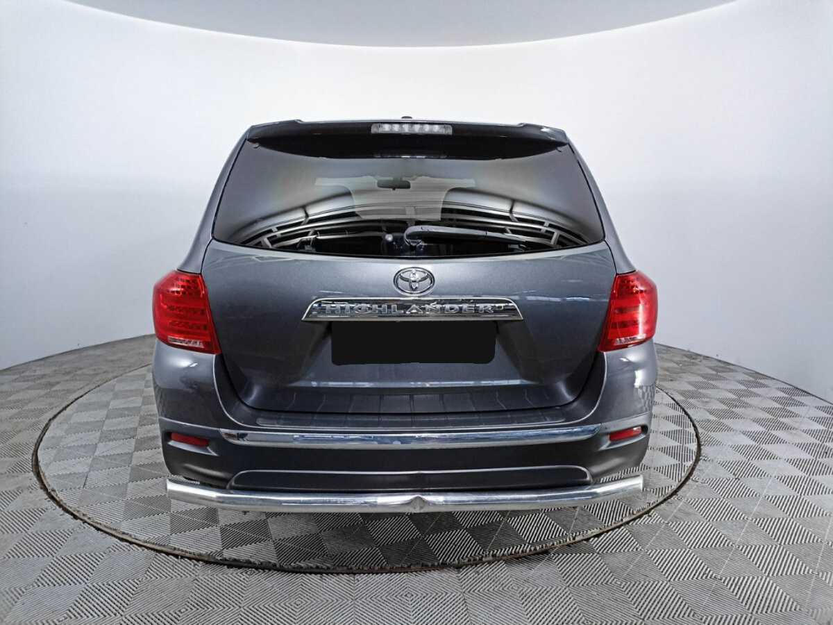 Б/У Тойота Хайлэндер 2011 года. Фото: #5
