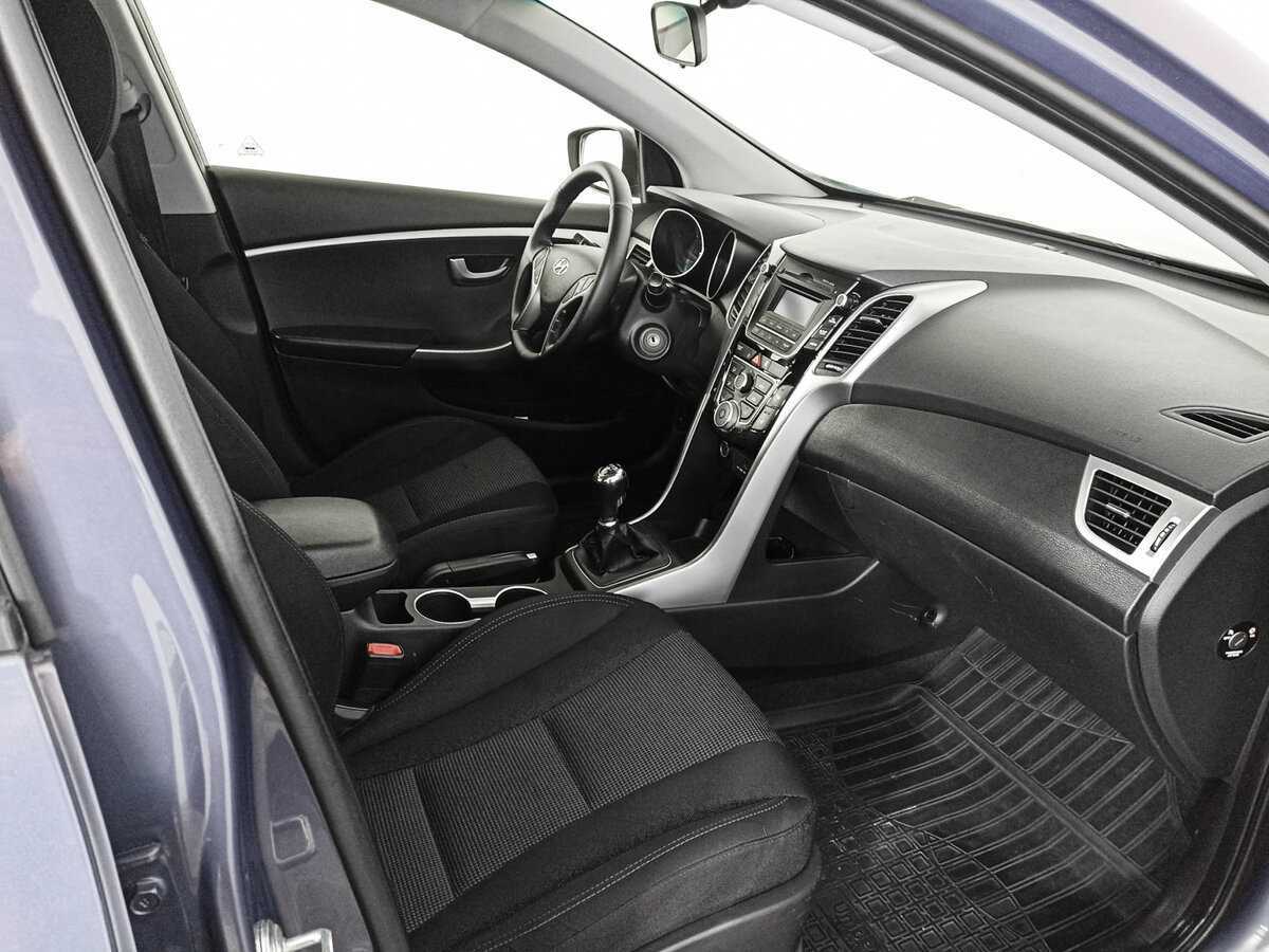 Б/У Хендай ай30 2012 года. Фото: #8