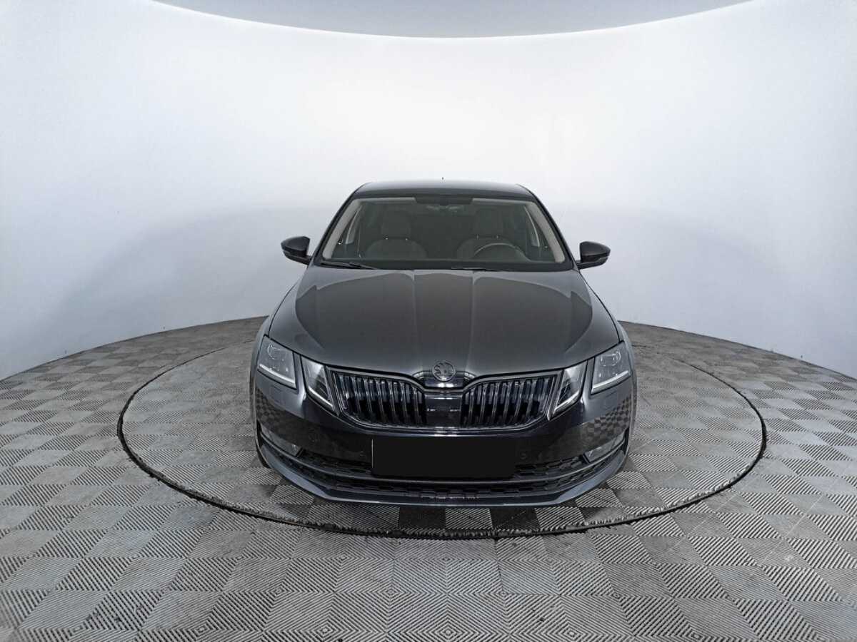 Б/У Шкода Октавия 2018 года. Фото: #1