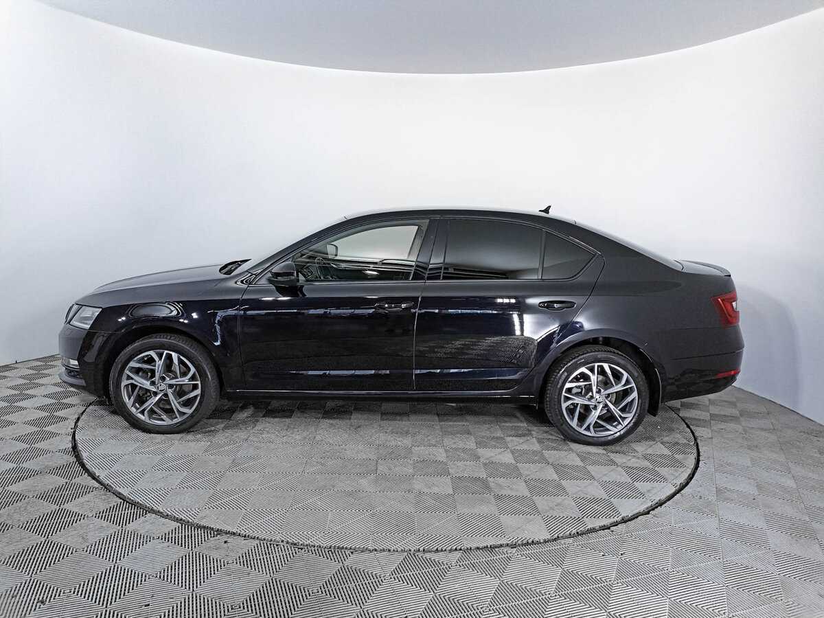 Б/У Шкода Октавия 2018 года. Фото: #7