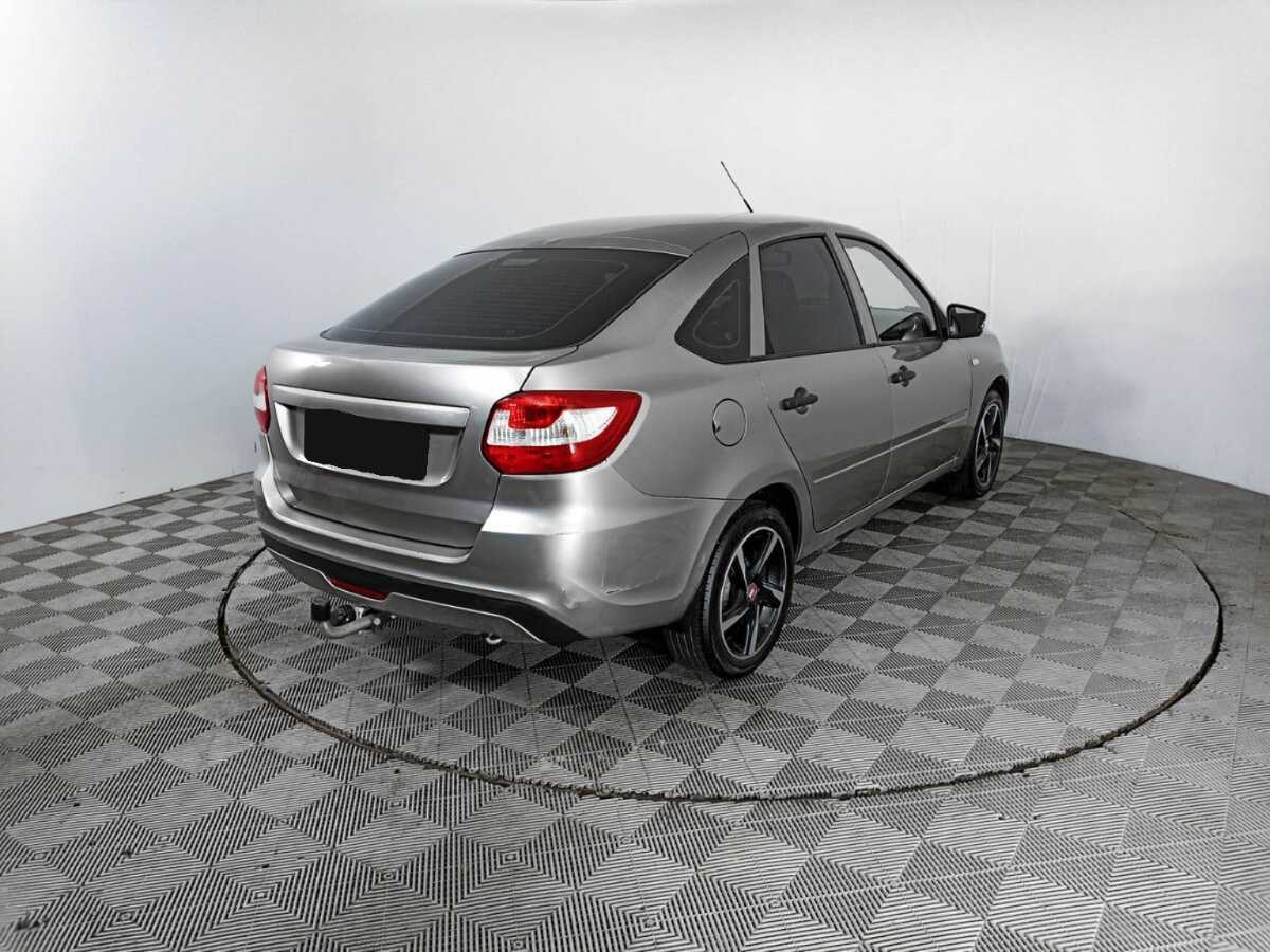 Б/У Лада (ВАЗ) Гранта 2019 года. Фото: #4