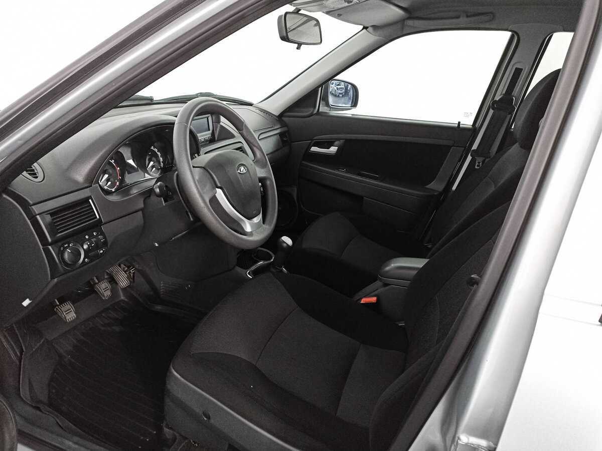 Б/У Лада (ВАЗ) Приора 2014 года. Фото: #13