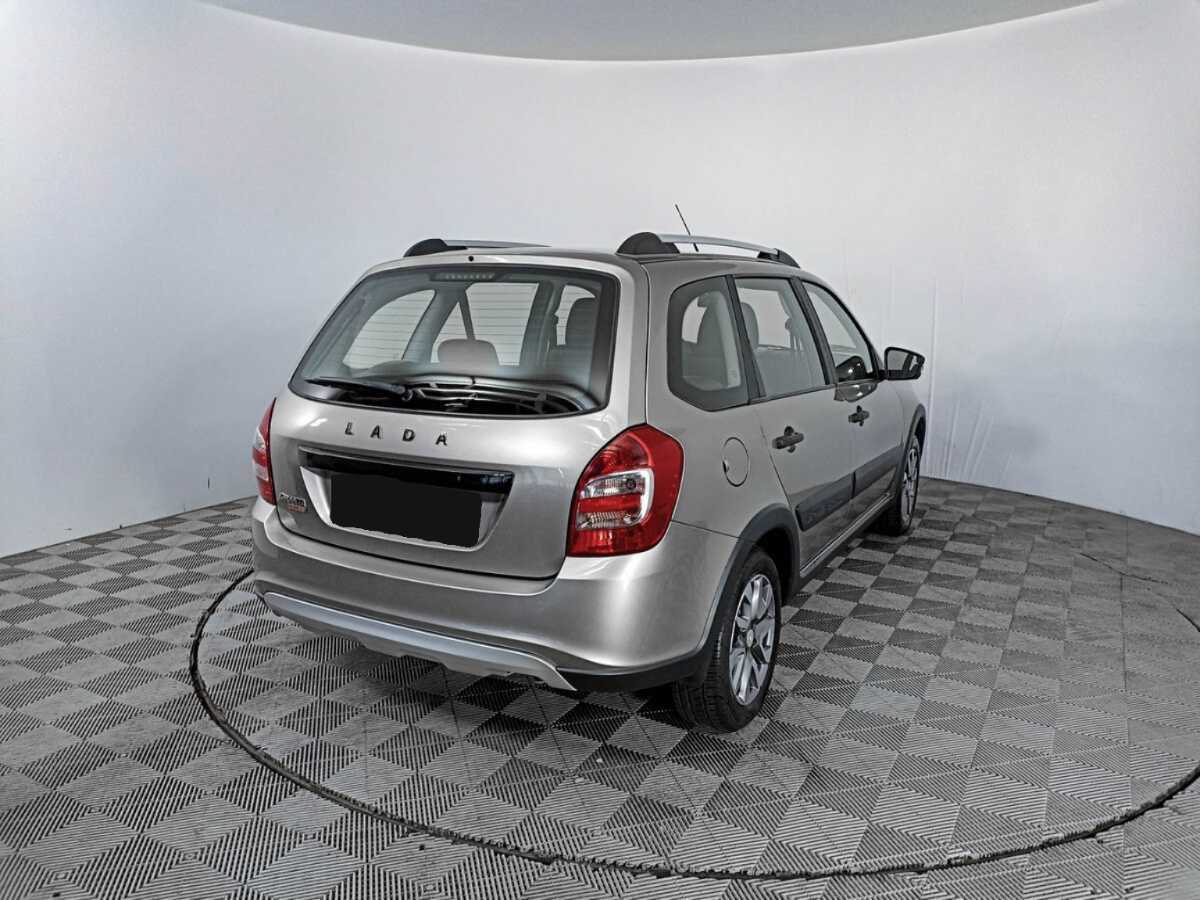 Б/У Лада (ВАЗ) Гранта 2020 года. Фото: #4