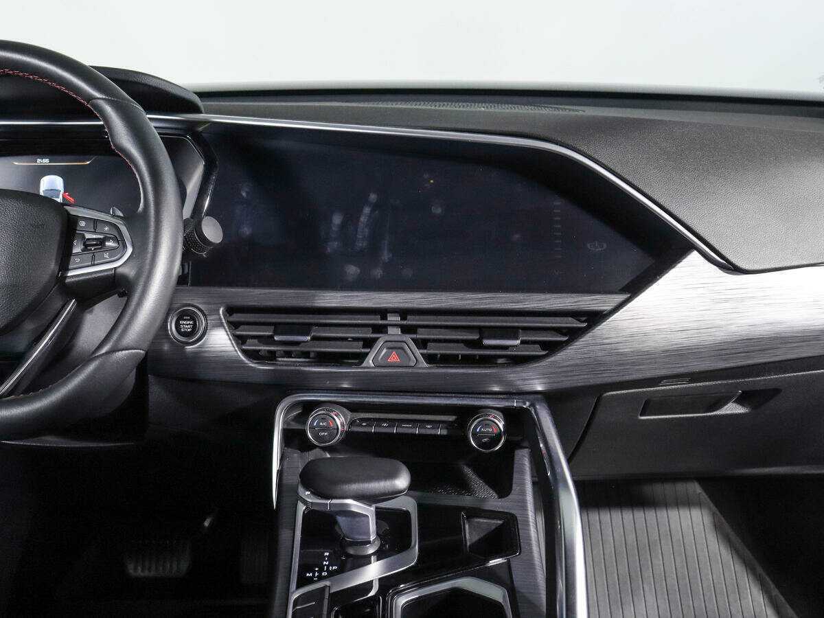 Б/У Джили Тугелла 2022 года. Фото: #11