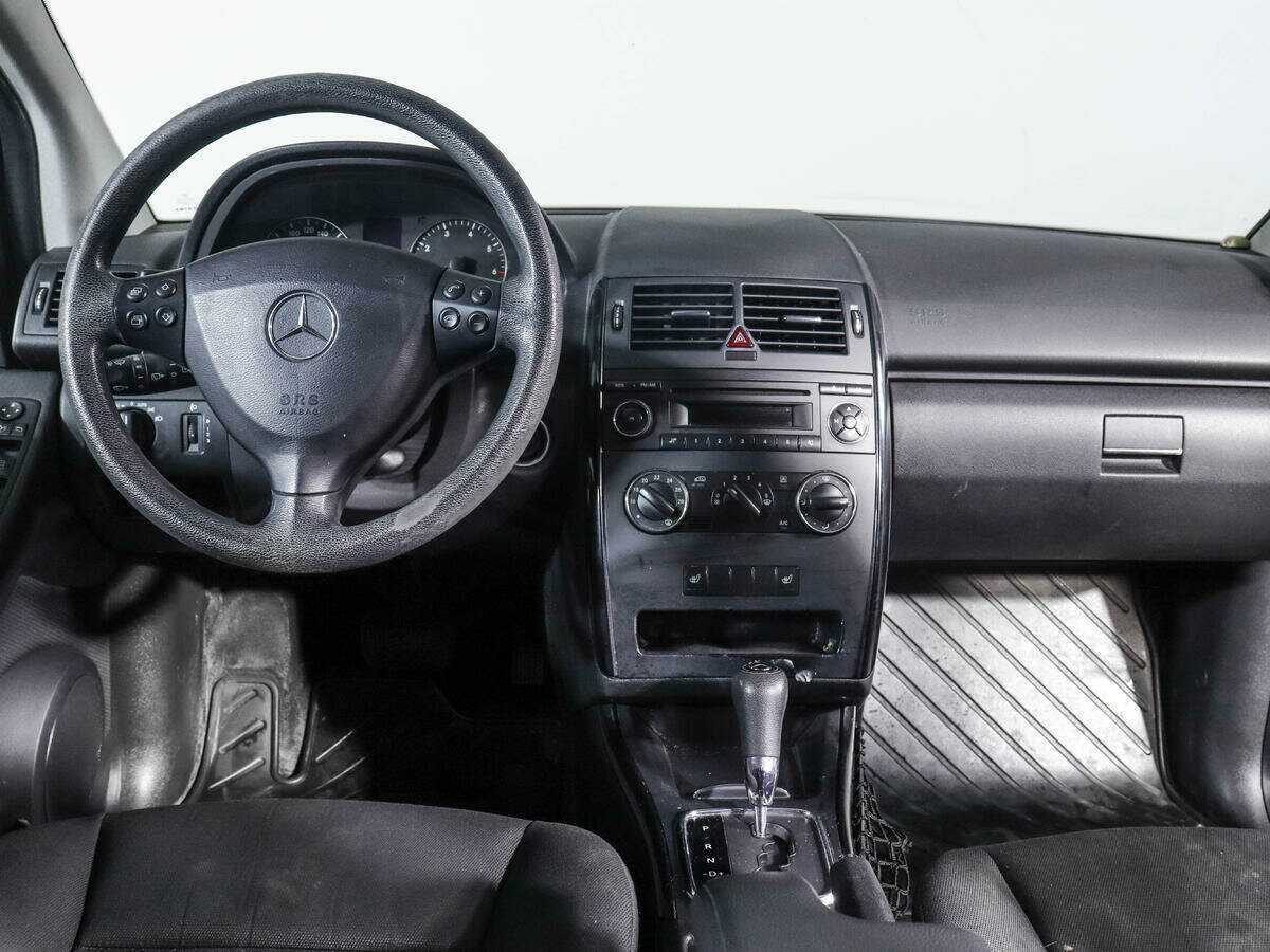 Б/У Мерседес-Бенц А-Класс 2012 года. Фото: #10