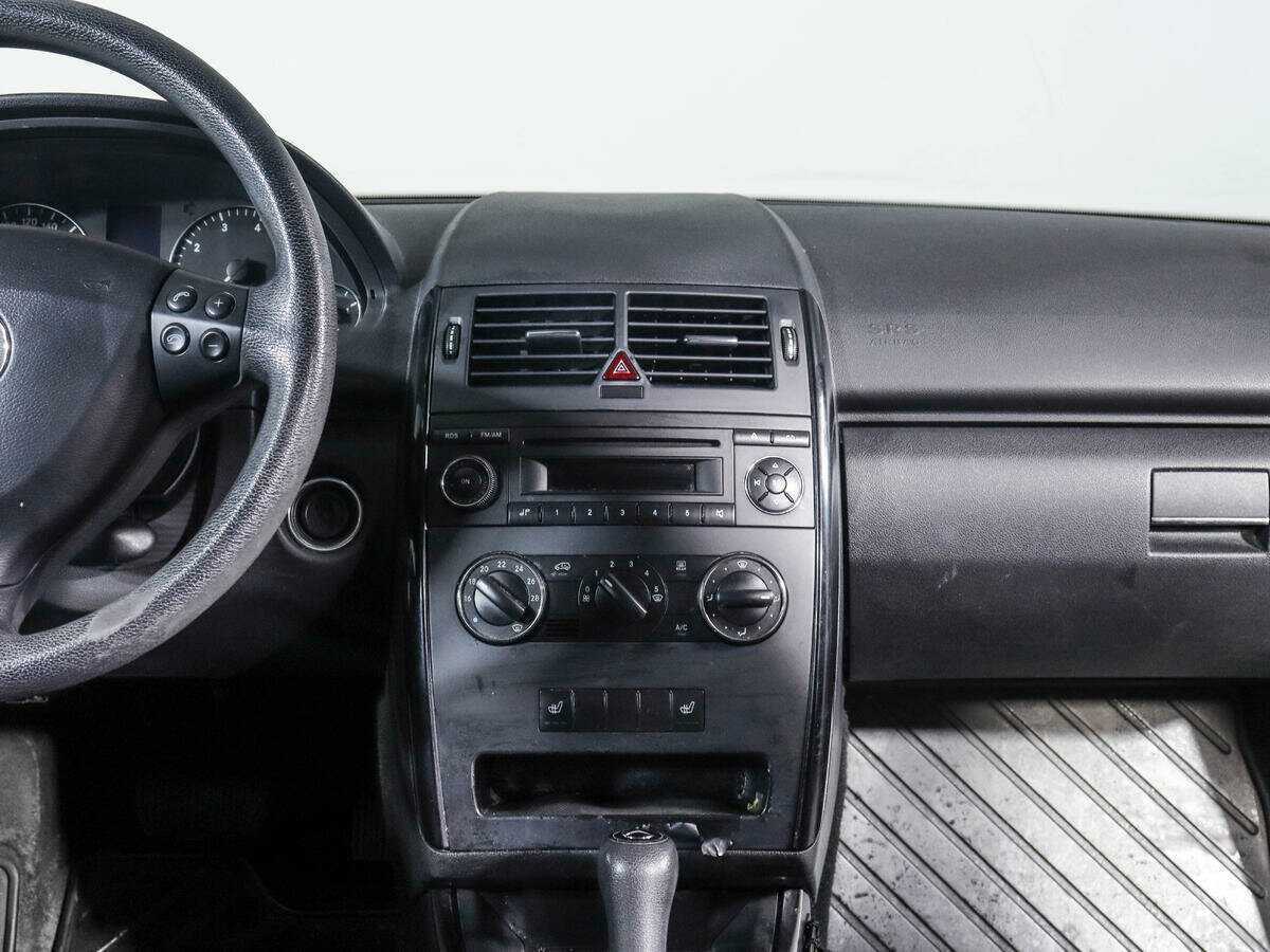 Б/У Мерседес-Бенц А-Класс 2012 года. Фото: #11