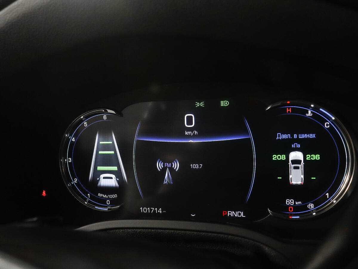 Б/У Кадиллак Эскалэйд 2018 года. Фото: #8