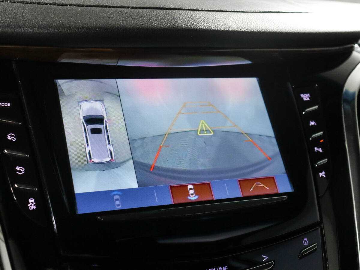 Б/У Кадиллак Эскалэйд 2018 года. Фото: #15