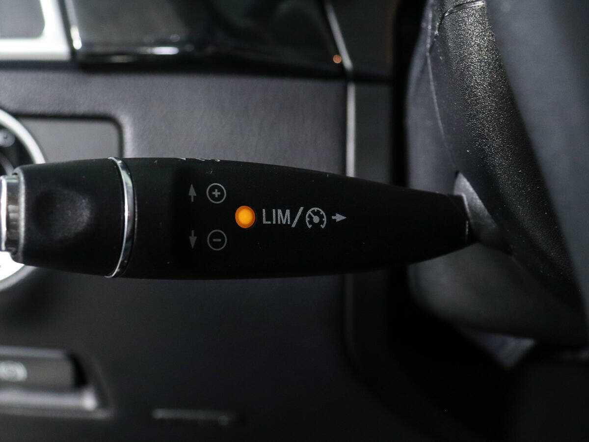 Б/У Мерседес-Бенц ГЛ-Класс 2013 года. Фото: #21