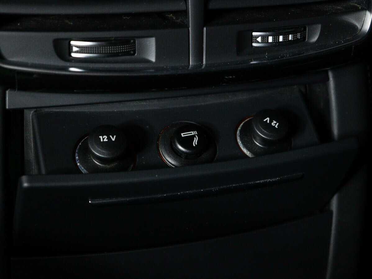 Б/У Ауди А8 2015 года. Фото: #20