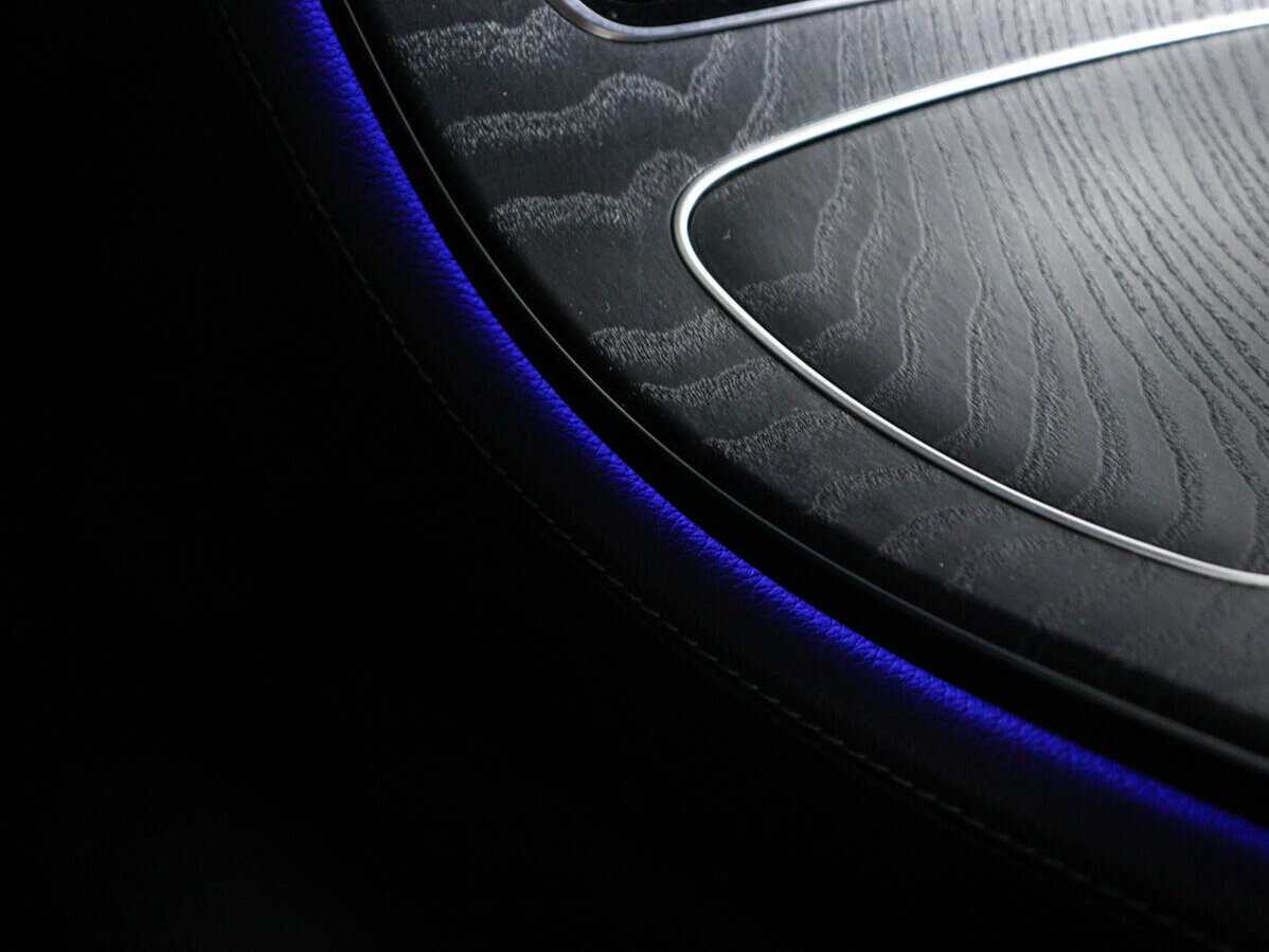 Б/У Мерседес-Бенц Е-Класс 2017 года. Фото: #19