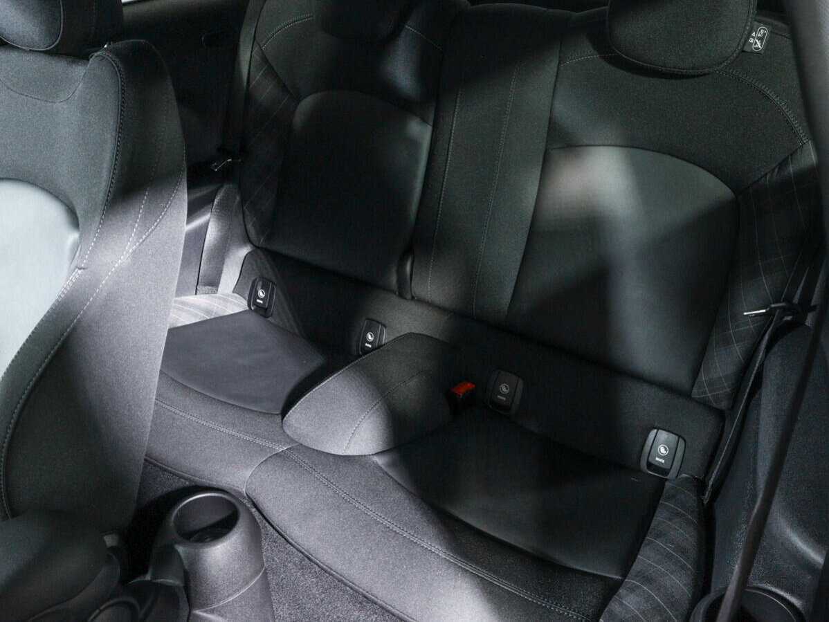 Б/У Мини Хэтч 2018 года. Фото: #9