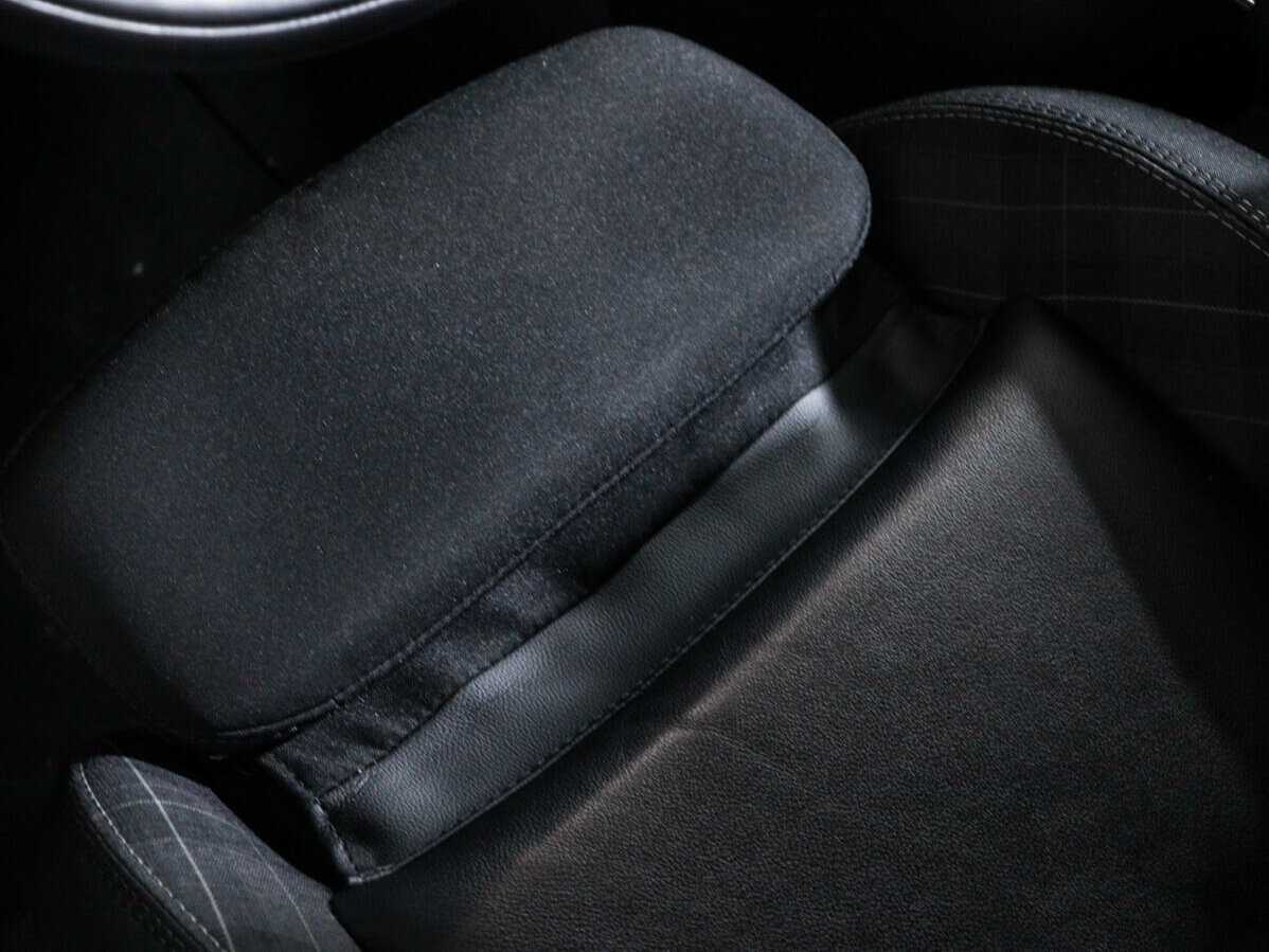 Б/У Мини Хэтч 2018 года. Фото: #14