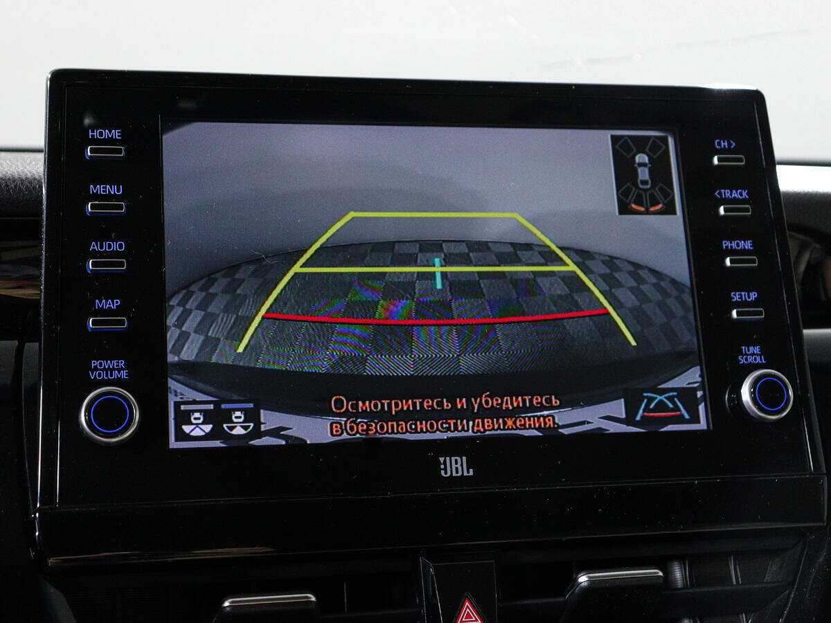 Б/У Тойота Камри 2021 года. Фото: #12